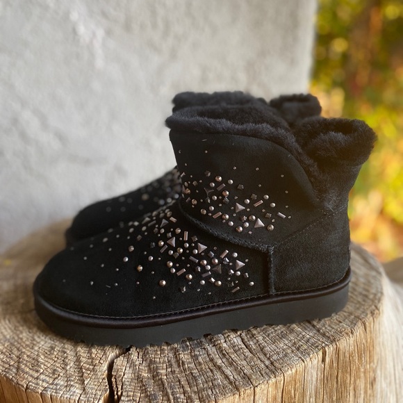 UGG Shoes - UGG CLASSIC UGG BLING MINI